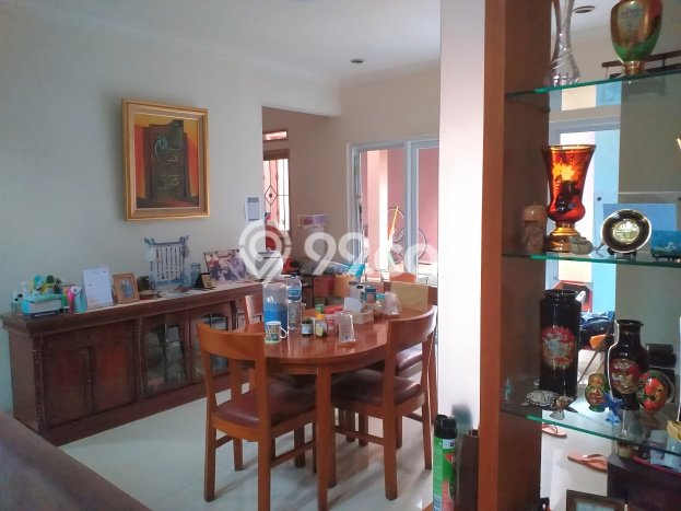 Jual Rumah Luas Elegan Dengan View Eksklusif di Bintaro, Tangerang Selatan Jual Rumah Luas Elegan Dengan View Eksklusif di Bintaro, Tangerang Selatan