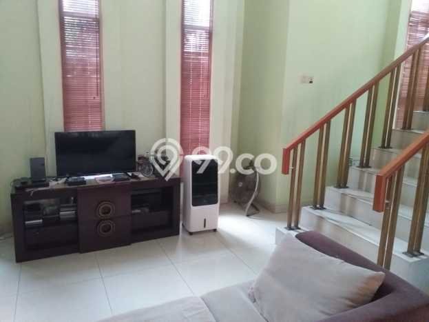 Jual Rumah Luas Elegan Dengan View Eksklusif di Bintaro, Tangerang Selatan Jual Rumah Luas Elegan Dengan View Eksklusif di Bintaro, Tangerang Selatan