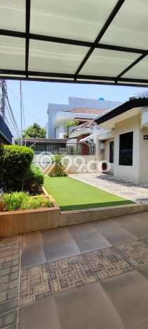 For Sale! Premium House LT 1935m2 Desain Elegan di Kedoya Baru For Sale! Premium House LT 1935m2 Desain Elegan di Kedoya Baru