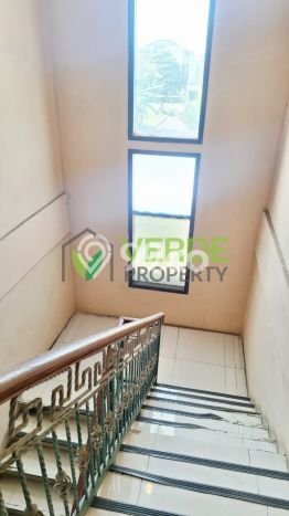Rumah Luxury Modern Siap Huni di Sutera Buana Alam Sutera Tangerang Rumah Luxury Modern Siap Huni di Sutera Buana Alam Sutera Tangerang