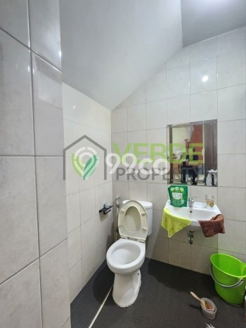 Rumah Kontrakan Tangerang LT 200m2 LB 155m2 Area BSD Rumah Kontrakan Tangerang LT 200m2 LB 155m2 Area BSD