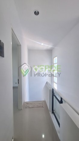Dijual Rumah Modern 2 KT di Gading Serpong, Tangerang Dijual Rumah Modern 2 KT di Gading Serpong, Tangerang