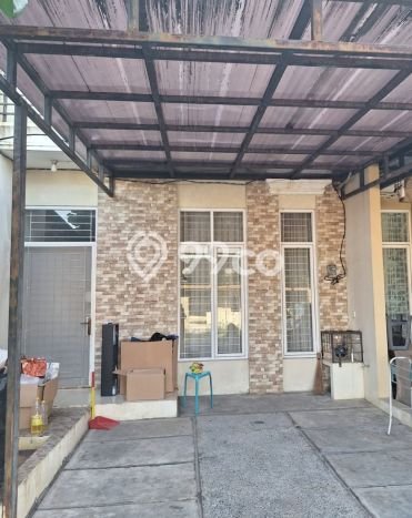 Rumah Eksklusif lokasi Taman Surya, Jakarta Barat, Luas 90m2m² LB 140m2m² Rumah Eksklusif lokasi Taman Surya, Jakarta Barat, Luas 90m2m² LB 140m2m²