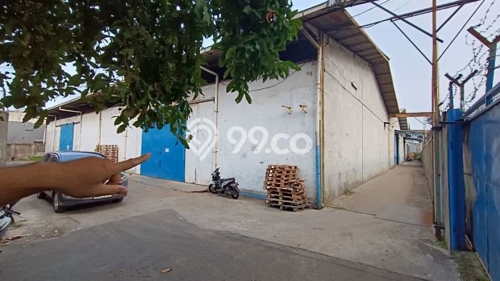 Gudang untuk Disewa di Pusat Tangerang Luas Bangunan 240m2 Gudang untuk Disewa di Pusat Tangerang Luas Bangunan 240m2
