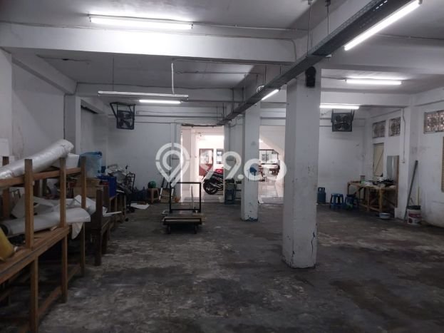 Gudang Dijual di Jakarta Utara LT 1000m2 & LB 1200m2 Lokasi Terbaik! Gudang Dijual di Jakarta Utara LT 1000m2 & LB 1200m2 Lokasi Terbaik!