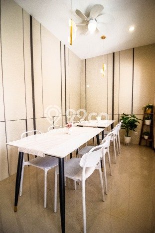 Cocok Untuk Investasi! Dijual Kost di Grogol 22 Kamar Cocok Untuk Investasi! Dijual Kost di Grogol 22 Kamar