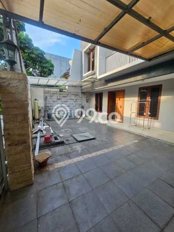 For Sale! Luxury House LT 200m2 Desain Elegan di Pluit For Sale! Luxury House LT 200m2 Desain Elegan di Pluit