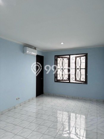 Rumah Modern 4 Kamar LT 120m2 di Daan Mogot Rumah Modern 4 Kamar LT 120m2 di Daan Mogot