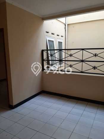 Ruko di Andir, Luas 149m2m², Jalan Utama, Ready Operasi Ruko di Andir, Luas 149m2m², Jalan Utama, Ready Operasi