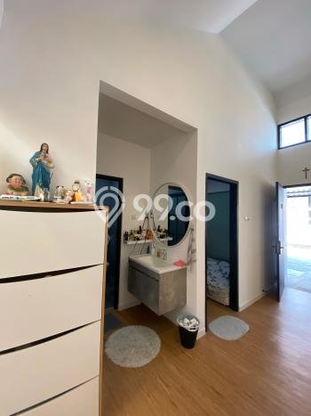 Rumah Modern 2 KT di Kota Baru Parahyangan Bandung Full Furnished Rumah Modern 2 KT di Kota Baru Parahyangan Bandung Full Furnished