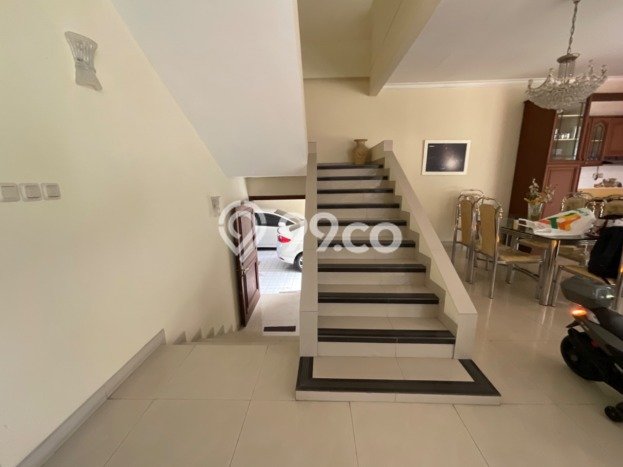 For Sale! Premium House LT 822m2 Desain Elegan di Setra Sari For Sale! Premium House LT 822m2 Desain Elegan di Setra Sari