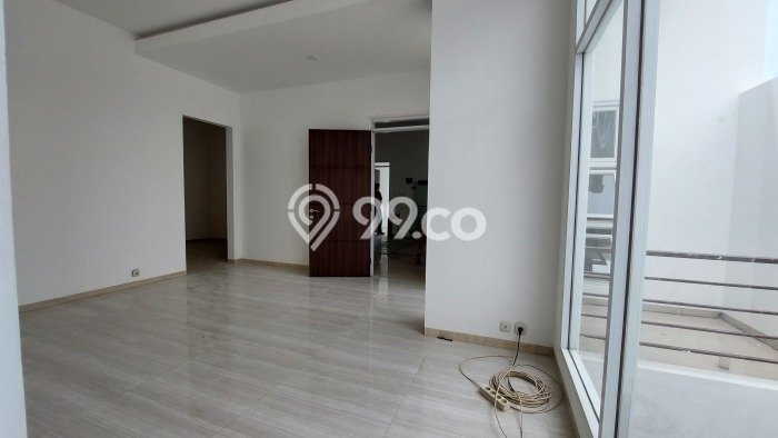 Ready to Use! Premium House LT 208m2 Desain Elegan di Setra Duta Ready to Use! Premium House LT 208m2 Desain Elegan di Setra Duta