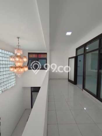 Dijual Rumah Elit Exclusive di Babakan Ciparay, Bandung Dijual Rumah Elit Exclusive di Babakan Ciparay, Bandung