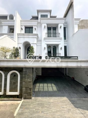 Dijual Rumah Luas Megah Dengan View Eksklusif di Pejaten, Jakarta Selatan Dijual Rumah Luas Megah Dengan View Eksklusif di Pejaten, Jakarta Selatan