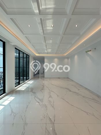 Dijual Rumah Luas Megah Dengan View Eksklusif di Pejaten, Jakarta Selatan Dijual Rumah Luas Megah Dengan View Eksklusif di Pejaten, Jakarta Selatan