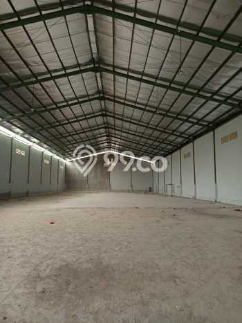 Unit Gudang Dijual di Ngaliyan Semarang Luas Bangunan 2800m2 Unit Gudang Dijual di Ngaliyan Semarang Luas Bangunan 2800m2