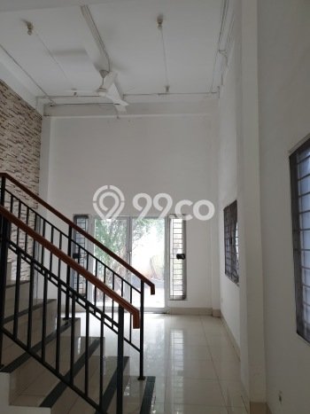 Ruko disewakan lokasi strategis Tambora Jakarta Barat 225m2 Ruko disewakan lokasi strategis Tambora Jakarta Barat 225m2