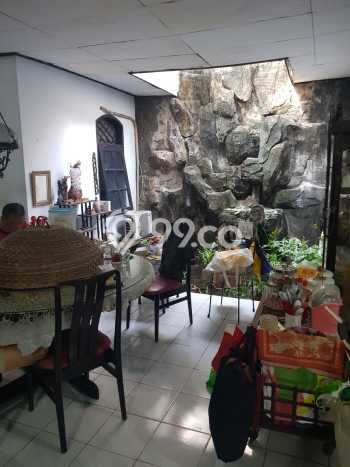 Hunian Mewah LB 150m2 Siap Pakai Desain Elegan di Bintaro, Jakarta Selatan Hunian Mewah LB 150m2 Siap Pakai Desain Elegan di Bintaro, Jakarta Selatan