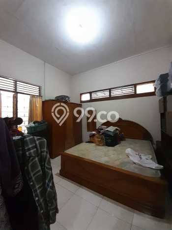 Siap Huni Hunian Elit 4 Kamar di Tebet Dekat ke Mana Pun Siap Huni Hunian Elit 4 Kamar di Tebet Dekat ke Mana Pun