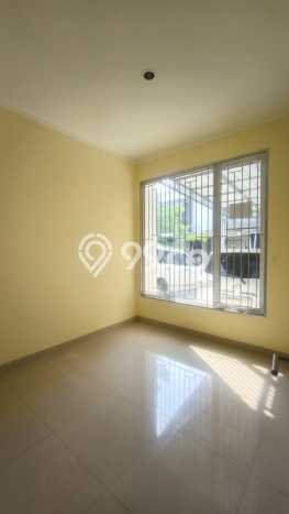 Rumah Disewakan Tangerang Selatan LT 72m2 LB 84m2 Area Graha Raya Rumah Disewakan Tangerang Selatan LT 72m2 LB 84m2 Area Graha Raya