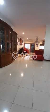 For Sale! Premium House LT 2363m2 Desain Elegan di Kemang For Sale! Premium House LT 2363m2 Desain Elegan di Kemang
