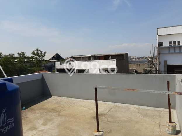 Ruko Dijual di Bandung LT 46m2 & LB 95m2 Lokasi Terbaik! Ruko Dijual di Bandung LT 46m2 & LB 95m2 Lokasi Terbaik!