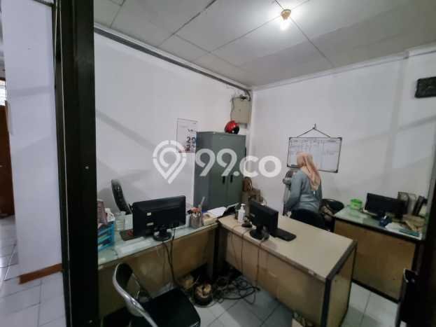 Ruko Komersial Dijual di Astanaanyar Bandung LT 256m2 & LB 324m2 Ruko Komersial Dijual di Astanaanyar Bandung LT 256m2 & LB 324m2