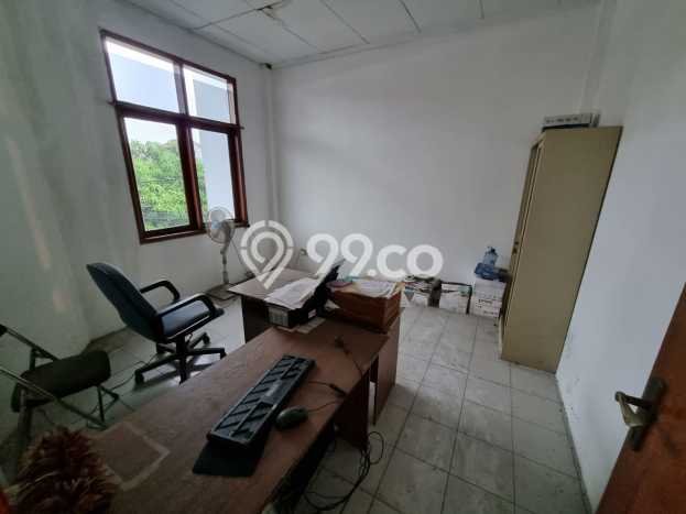 Ruko Komersial Dijual di Astanaanyar Bandung LT 256m2 & LB 324m2 Ruko Komersial Dijual di Astanaanyar Bandung LT 256m2 & LB 324m2