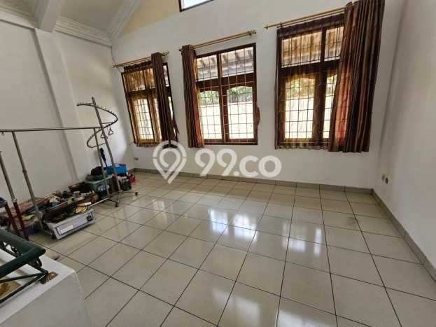 Rumah Elit Modern Siap Huni di Sarijadi Bandung Rumah Elit Modern Siap Huni di Sarijadi Bandung
