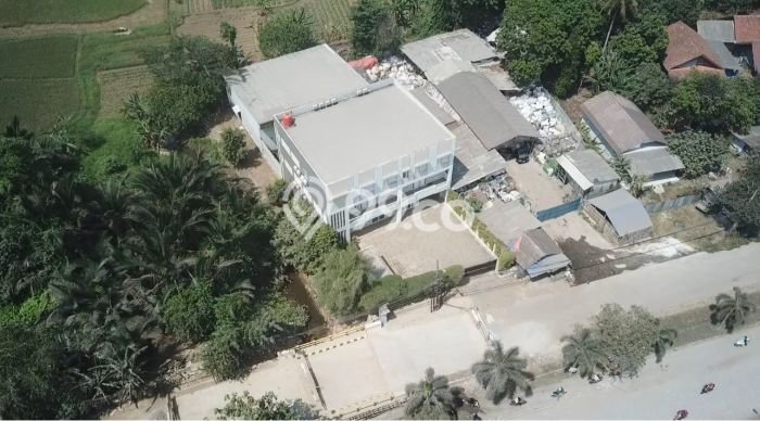 FOR SALE! Gudang di Curug Tangerang, LT 1000m2, LB 1050m2 FOR SALE! Gudang di Curug Tangerang, LT 1000m2, LB 1050m2
