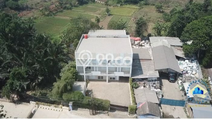FOR SALE! Gudang di Curug Tangerang, LT 1000m2, LB 1050m2 FOR SALE! Gudang di Curug Tangerang, LT 1000m2, LB 1050m2