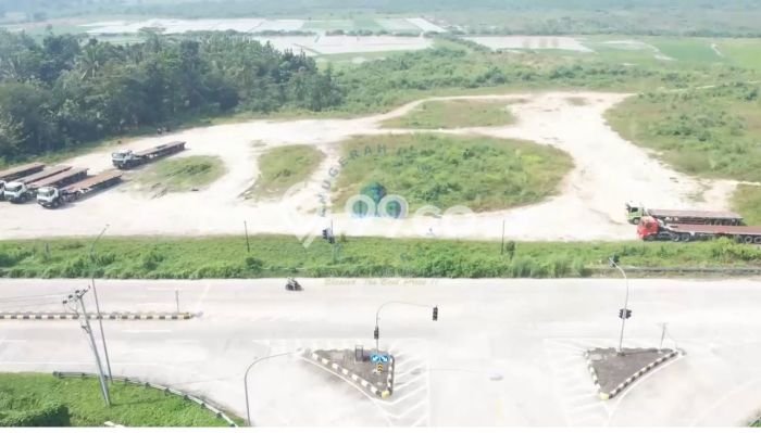 Kavling Tanah Dijual di Serang Serang Spesifikasi 3.35e+06m2 Kavling Tanah Dijual di Serang Serang Spesifikasi 3.35e+06m2