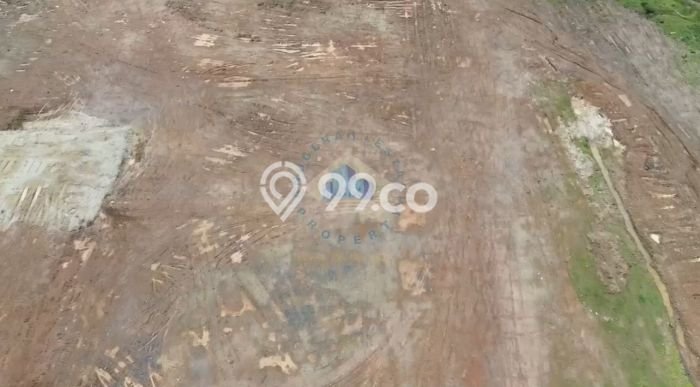 Lahan Kosong Dijual di Tangerang dengan Area 6400m2 Lahan Kosong Dijual di Tangerang dengan Area 6400m2