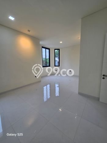 Dijual Rumah Luas Megah Dengan View Cantik di BSD Eminent, Tangerang Dijual Rumah Luas Megah Dengan View Cantik di BSD Eminent, Tangerang