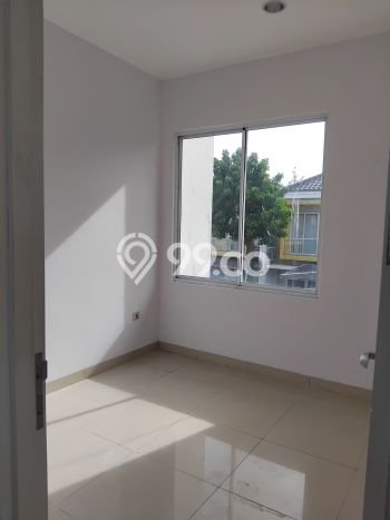 Rumah sewa siap pakai 3 KT di Green Lake City, Jakarta Barat Rumah sewa siap pakai 3 KT di Green Lake City, Jakarta Barat