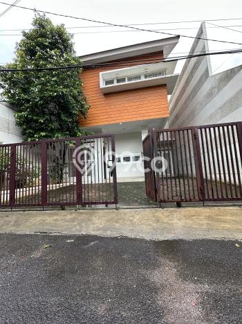 Siap Huni Hunian Elit 4 Kamar di Tebet Dekat ke Mana Saja Siap Huni Hunian Elit 4 Kamar di Tebet Dekat ke Mana Saja