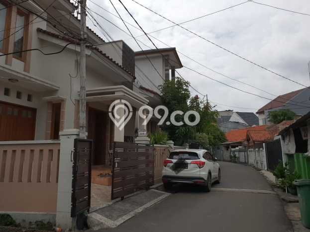 Dijual Rumah Premium dengan Fasilitas Sekitar Lengkap di Tebet, Jakarta Selatan Dijual Rumah Premium dengan Fasilitas Sekitar Lengkap di Tebet, Jakarta Selatan