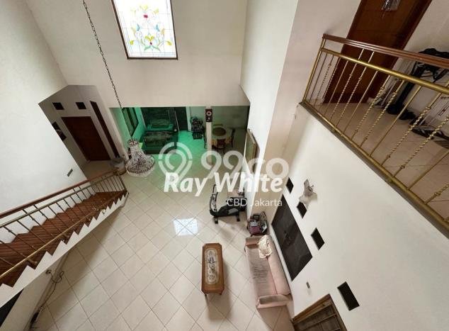 Best Deal Hunian Premium Ideal dan Luas di Kebayoran Lama, Jakarta Selatan Best Deal Hunian Premium Ideal dan Luas di Kebayoran Lama, Jakarta Selatan