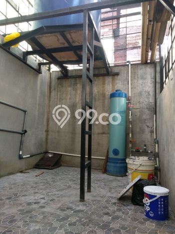 Rumah Modern 5 Kamar LT 162m2 di Buah Batu Rumah Modern 5 Kamar LT 162m2 di Buah Batu