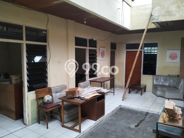 Gudang Kawasan Setiabudi, Luas 500m², Kawasan Bisnis, Strategis Gudang Kawasan Setiabudi, Luas 500m², Kawasan Bisnis, Strategis