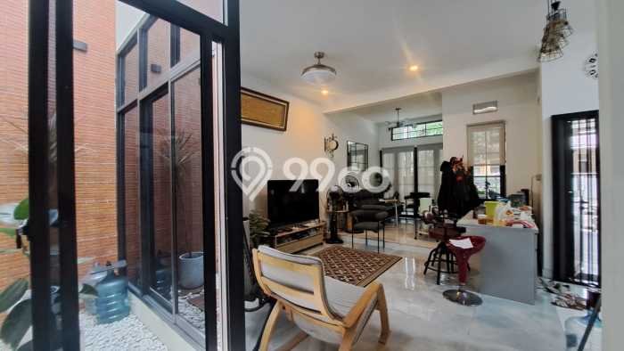 Dijual Hunian Rumah Nyaman 4 Kamar di Pejuang, Bekasi Dijual Hunian Rumah Nyaman 4 Kamar di Pejuang, Bekasi