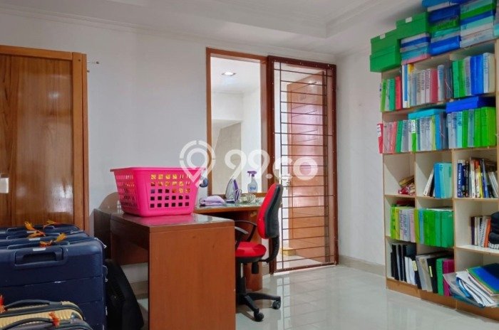 Hot Offer Hunian Premium Ideal dan Luas di Palmerah, Jakarta Barat Hot Offer Hunian Premium Ideal dan Luas di Palmerah, Jakarta Barat