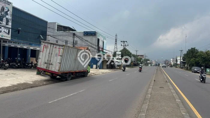 Jarang Ada! Tanah di Klari Punya Luas 1354m2 SHM Jarang Ada! Tanah di Klari Punya Luas 1354m2 SHM