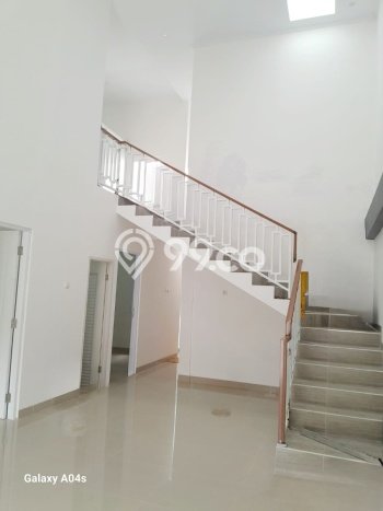 For Sale Hunian Rumah Nyaman 4 Kamar di Summarecon Bekasi, Bekasi For Sale Hunian Rumah Nyaman 4 Kamar di Summarecon Bekasi, Bekasi