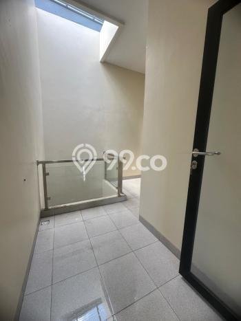 Jual Rumah Eksklusif 3 KT di Harapan Indah, Bekasi Jual Rumah Eksklusif 3 KT di Harapan Indah, Bekasi