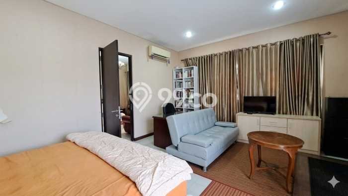 Rumah Elit Modern Tanpa Renovasi di Harapan Indah Bekasi Rumah Elit Modern Tanpa Renovasi di Harapan Indah Bekasi