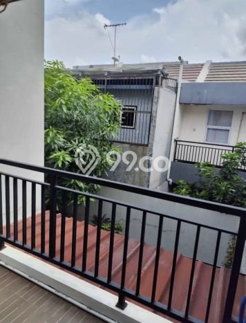For Sale Rumah 4 Kamar Lokasi Strategis Nyaman dan Strategis di Cakung For Sale Rumah 4 Kamar Lokasi Strategis Nyaman dan Strategis di Cakung