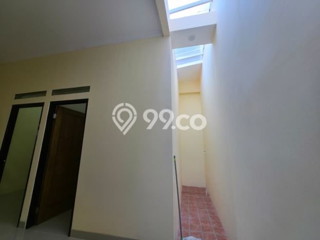 Rumah Luas Asri 3 KT Siap Pakai di Harapan Indah Bekasi Rumah Luas Asri 3 KT Siap Pakai di Harapan Indah Bekasi