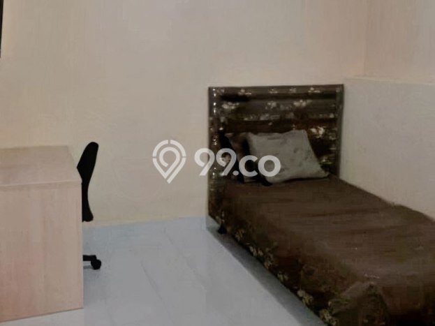 Rumah Kost untuk Dijual di Jati Padang Punya 35 Kamar Rumah Kost untuk Dijual di Jati Padang Punya 35 Kamar