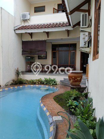 Jual Rumah Mewah Elegan Dengan View Cantik di Pejompongan, Jakarta Pusat Jual Rumah Mewah Elegan Dengan View Cantik di Pejompongan, Jakarta Pusat
